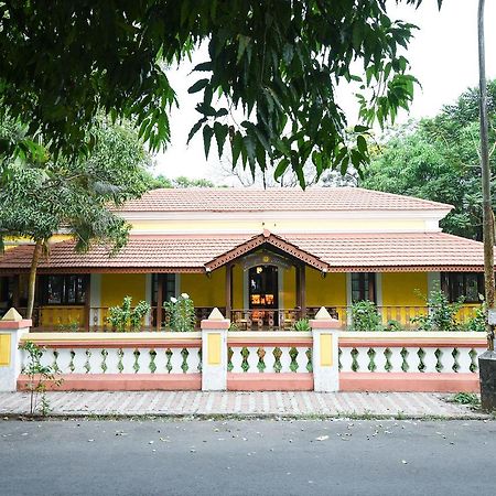 Surya Kiran Heritage Hotel Panaji Buitenkant foto