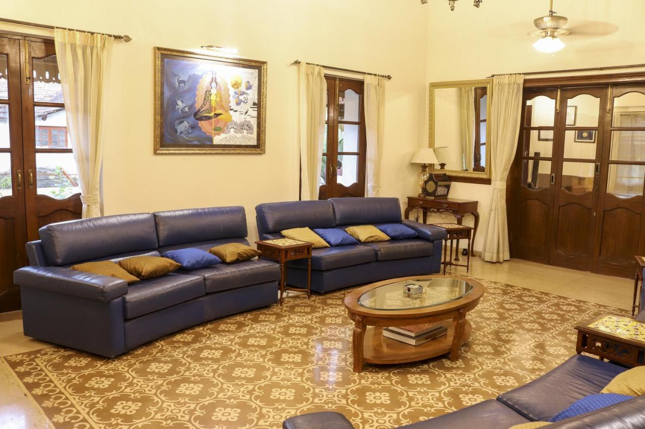 Surya Kiran Heritage Hotel Panaji Buitenkant foto