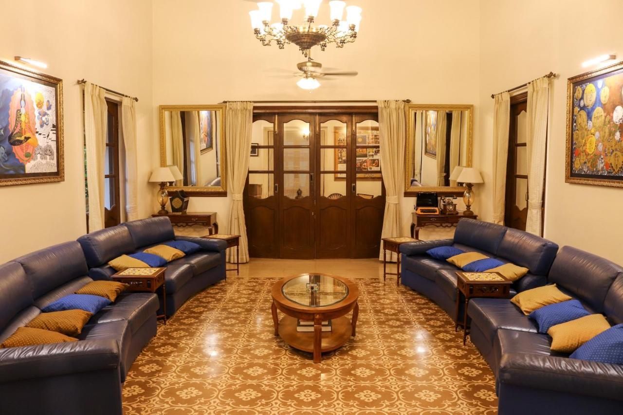 Surya Kiran Heritage Hotel Panaji Buitenkant foto