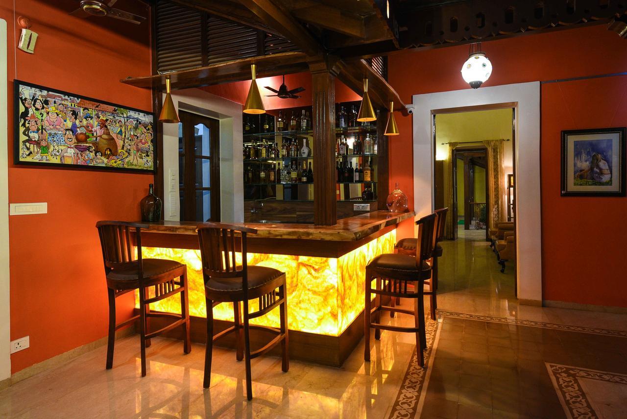 Surya Kiran Heritage Hotel Panaji Buitenkant foto