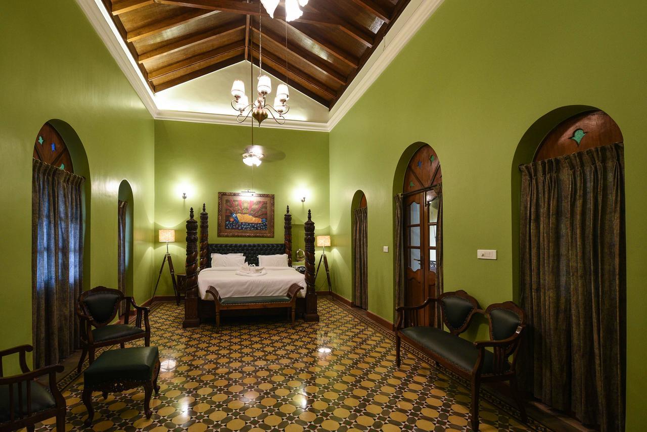Surya Kiran Heritage Hotel Panaji Buitenkant foto